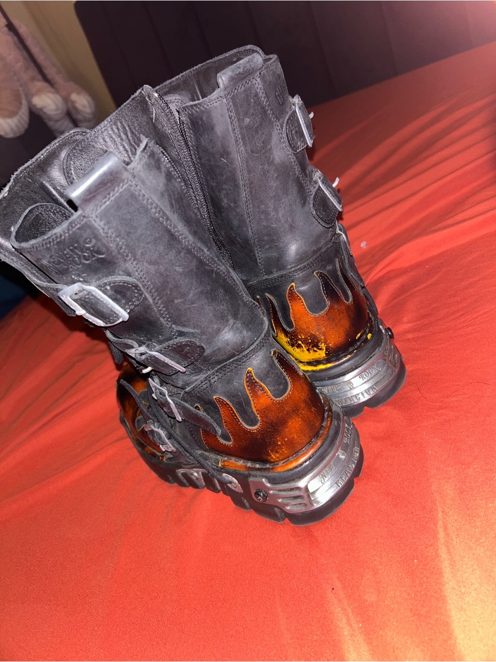 New rock Mid calf flame boots “fast and furious” - Picture 3 of 4